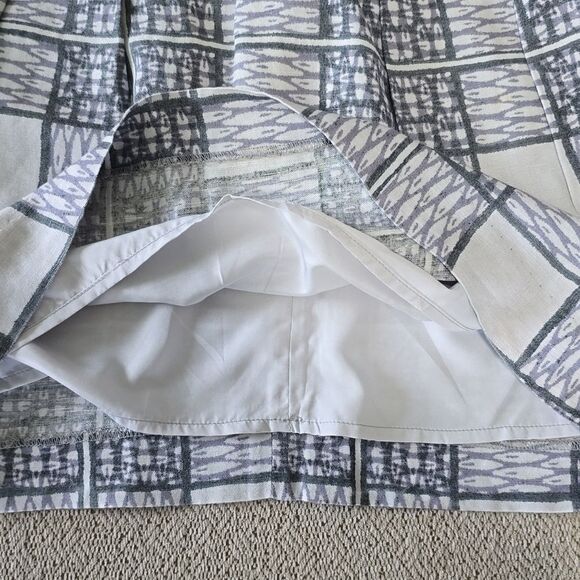 Banana Republic Gray Linen Blend Plaid Pleated Skirt - Size 0 - Picture 9 of 13